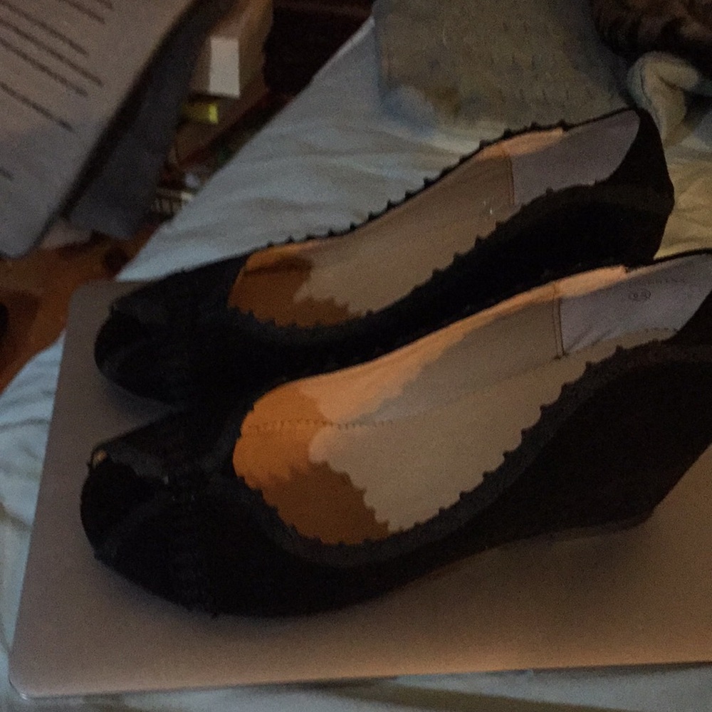 8.5 jJill suede black wedges. Perfect condition